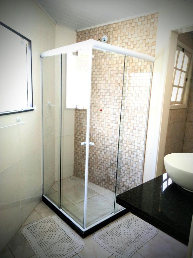 Hospedagem Doce Lar - Casa Manaca เตเรซอโปลิส ภายนอก รูปภาพ